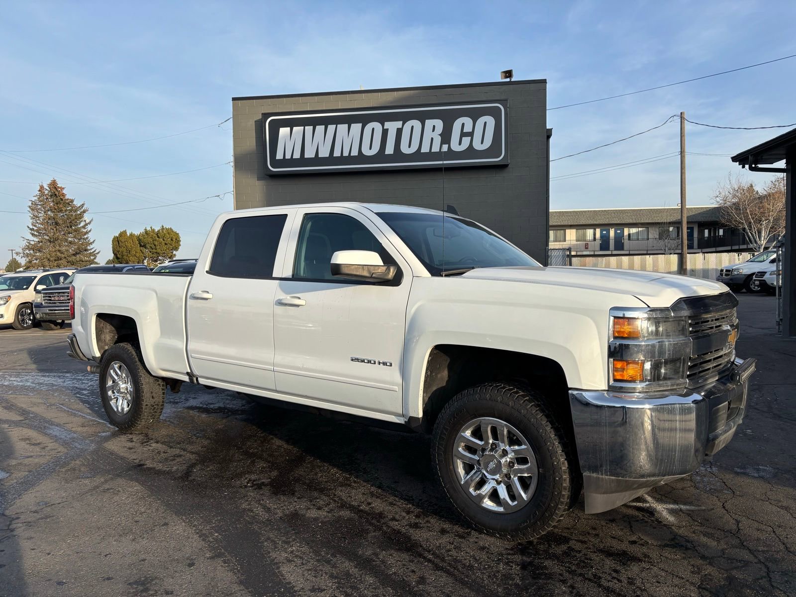 Used 2017 Chevrolet Silverado 2500 LT AWD/4WD image 24
