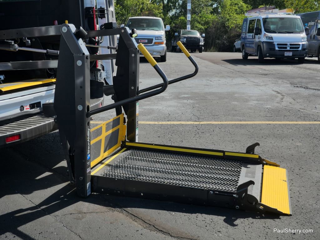 Used 2020 Ford Transit 150 XL image 13