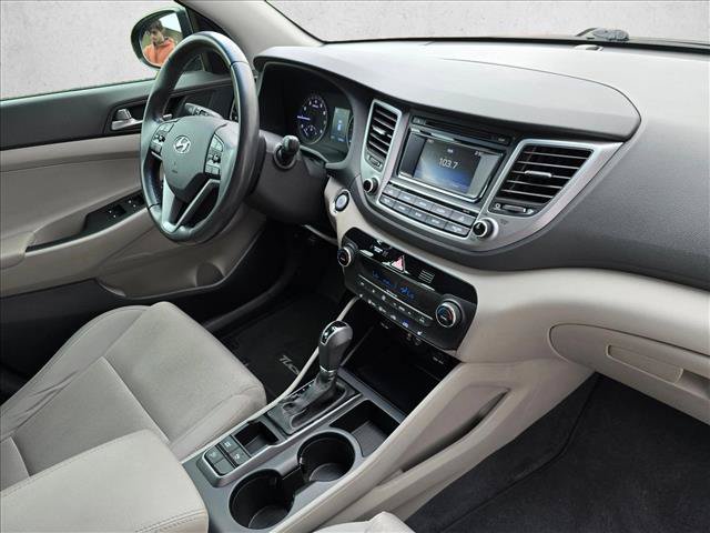 Used 2017 Hyundai Tucson Value FWD image 11