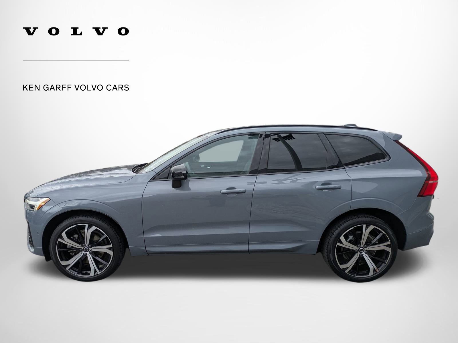 Certified 2023 Volvo XC60 B6 Ultimate w/ Protection Package Premier image 7