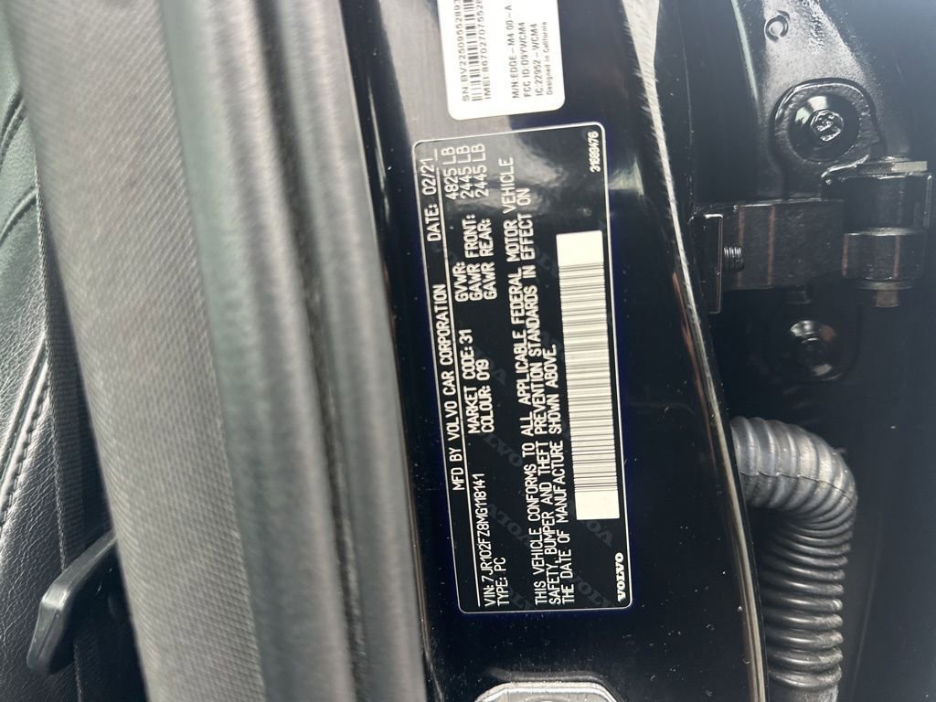 Used 2021 Volvo S60 T5 Momentum w/ Premium Package image 35