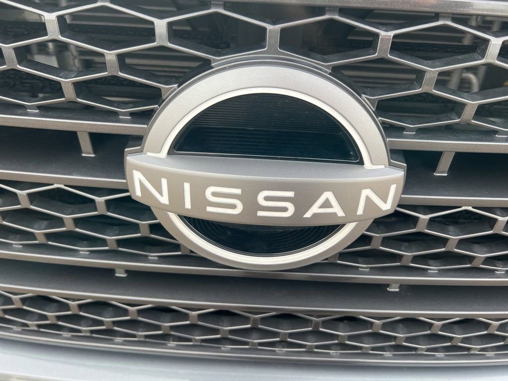 Certified 2024 Nissan Titan SV w/ SV Convenience Package image 28