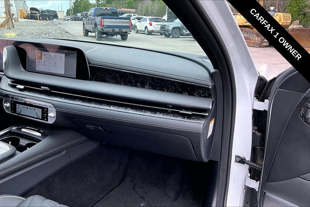 Used 2025 Genesis G90 3.5T AWD/4WD image 25