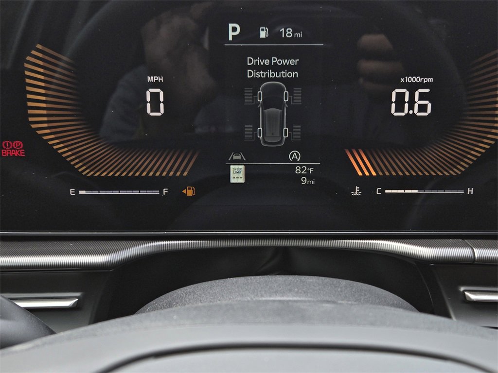 New 2026 Kia Sportage EX w/ EX Panorama Roof Package image 11