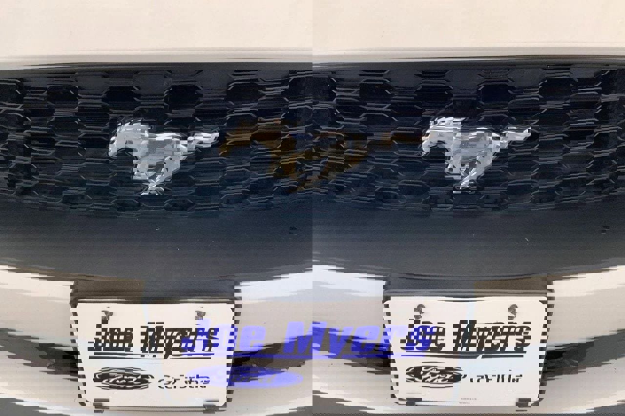 Used 2020 Ford Mustang Premium image 27