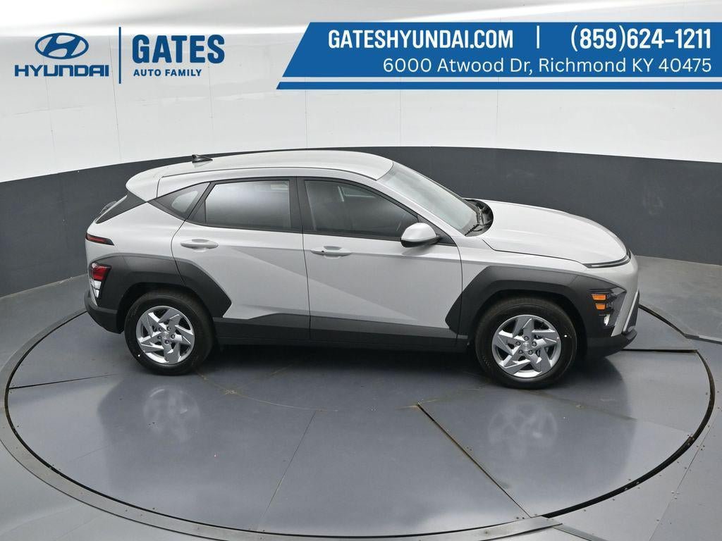 New 2027 Hyundai Kona SE FWD image 45