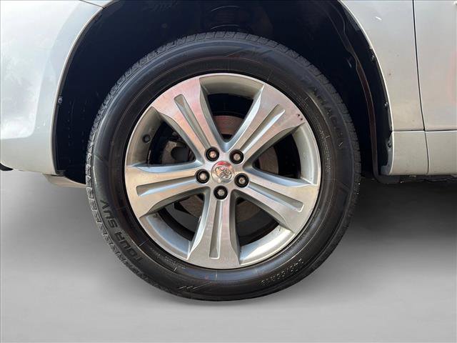 Used 2009 Toyota Highlander Sport w/ Extra Value Pkg 6 FWD image 9