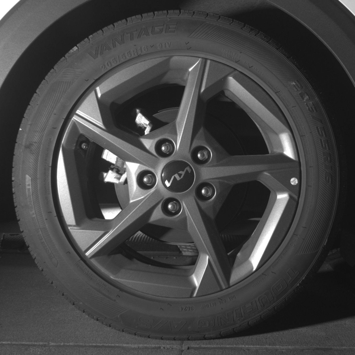 Used 2025 Kia K4 LXS image 15