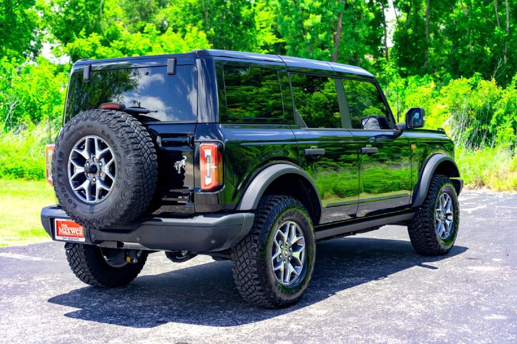 Used 2025 Ford Bronco Badlands AWD/4WD image 7