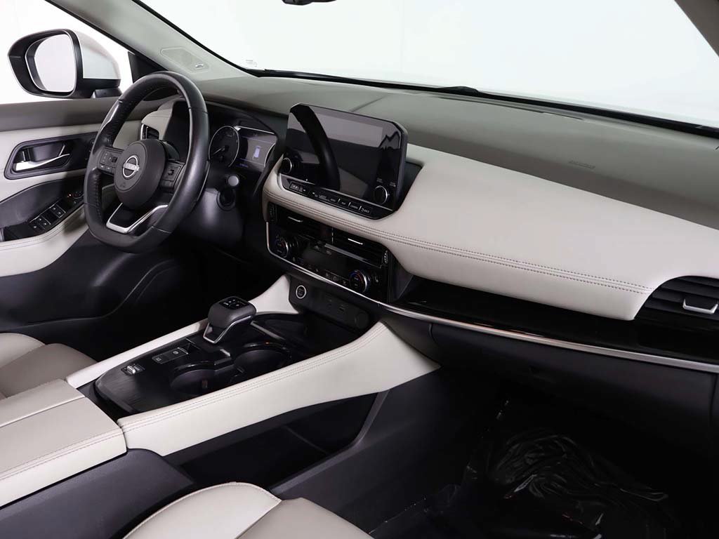Used 2023 Nissan Rogue SL w/ SL Premium Package FWD image 28