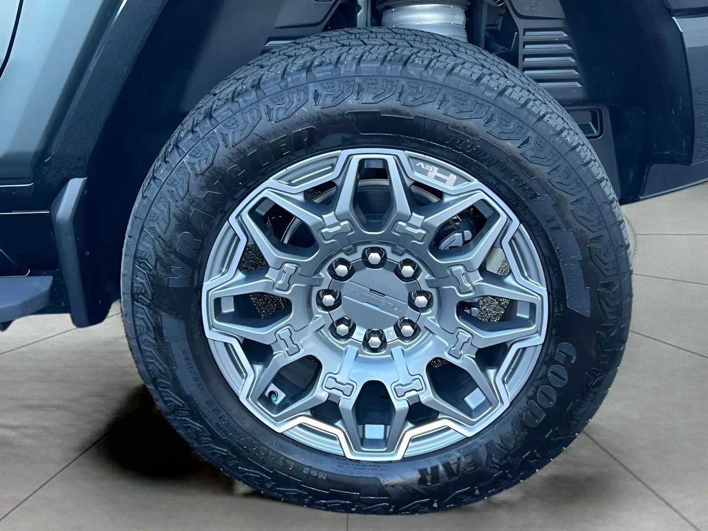 Used 2024 GMC Hummer EV 3X image 49