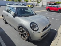 Used 2025 MINI Cooper S FWD image 1