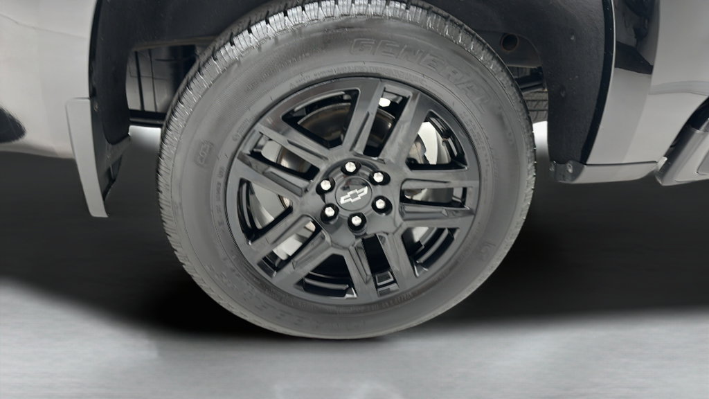 Used 2024 Chevrolet Silverado 1500 Custom AWD/4WD image 10