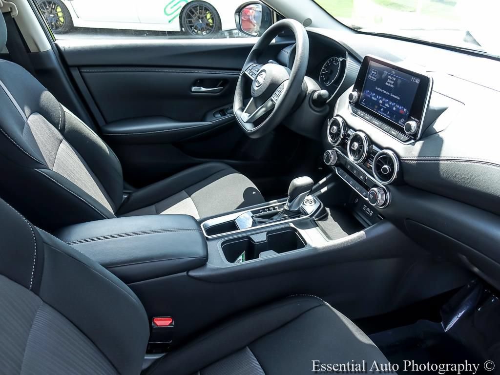 Used 2025 Nissan Sentra SV FWD image 25