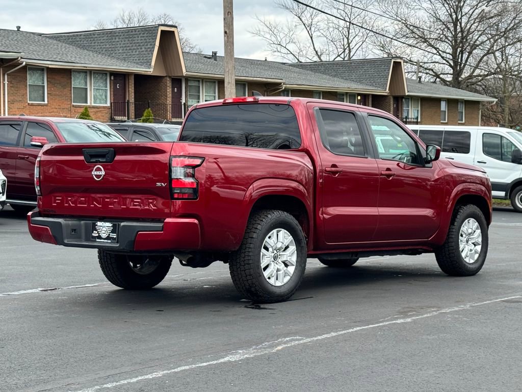 Used 2023 Nissan Frontier SV image 7