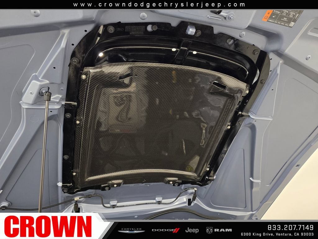 Used 2022 Ford Mustang Shelby GT500 w/ Technology Package RWD image 19