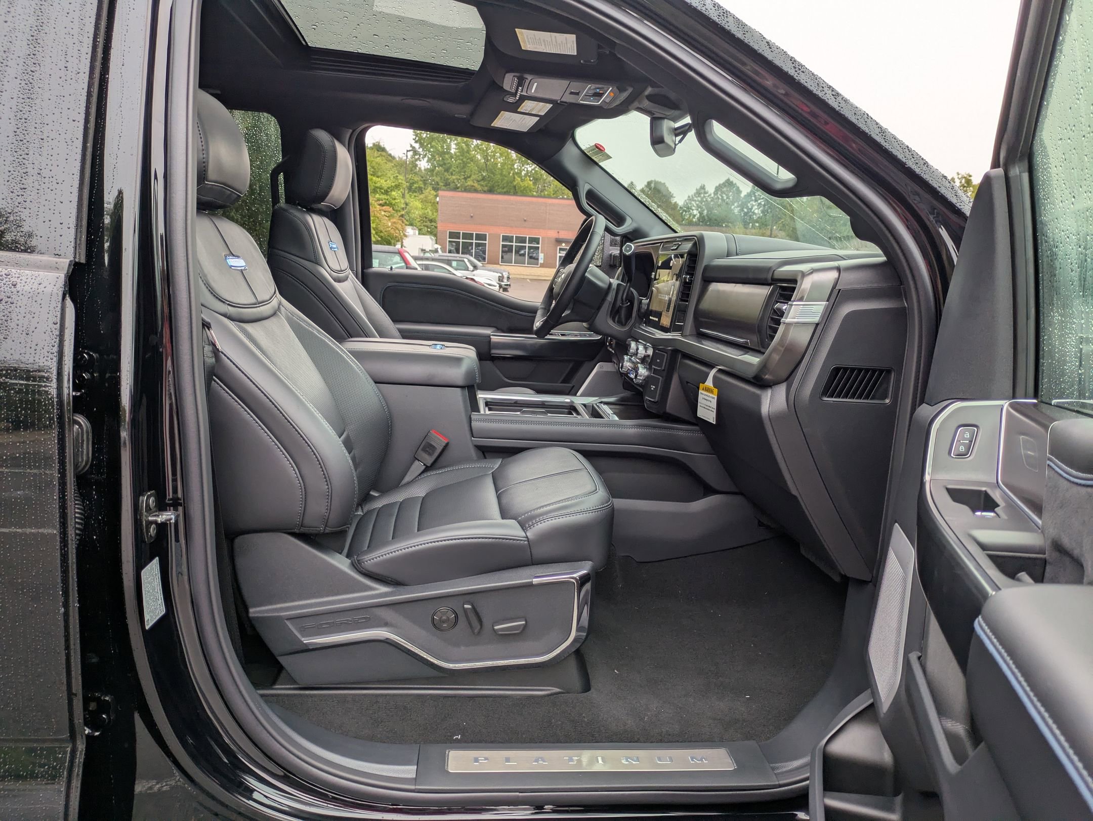 New 2026 Ford F250 Platinum w/ Tremor Off-Road Package image 42