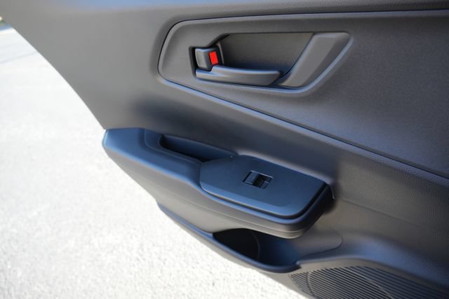 Used 2026 Toyota Prius Plug-In Hybrid FWD image 19