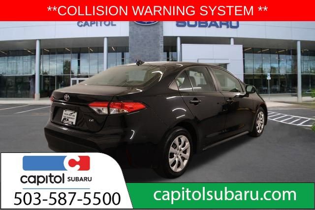 Used 2024 Toyota Corolla LE image 3