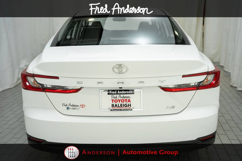 Used 2025 Toyota Camry LE w/ Convenience Package FWD image 4