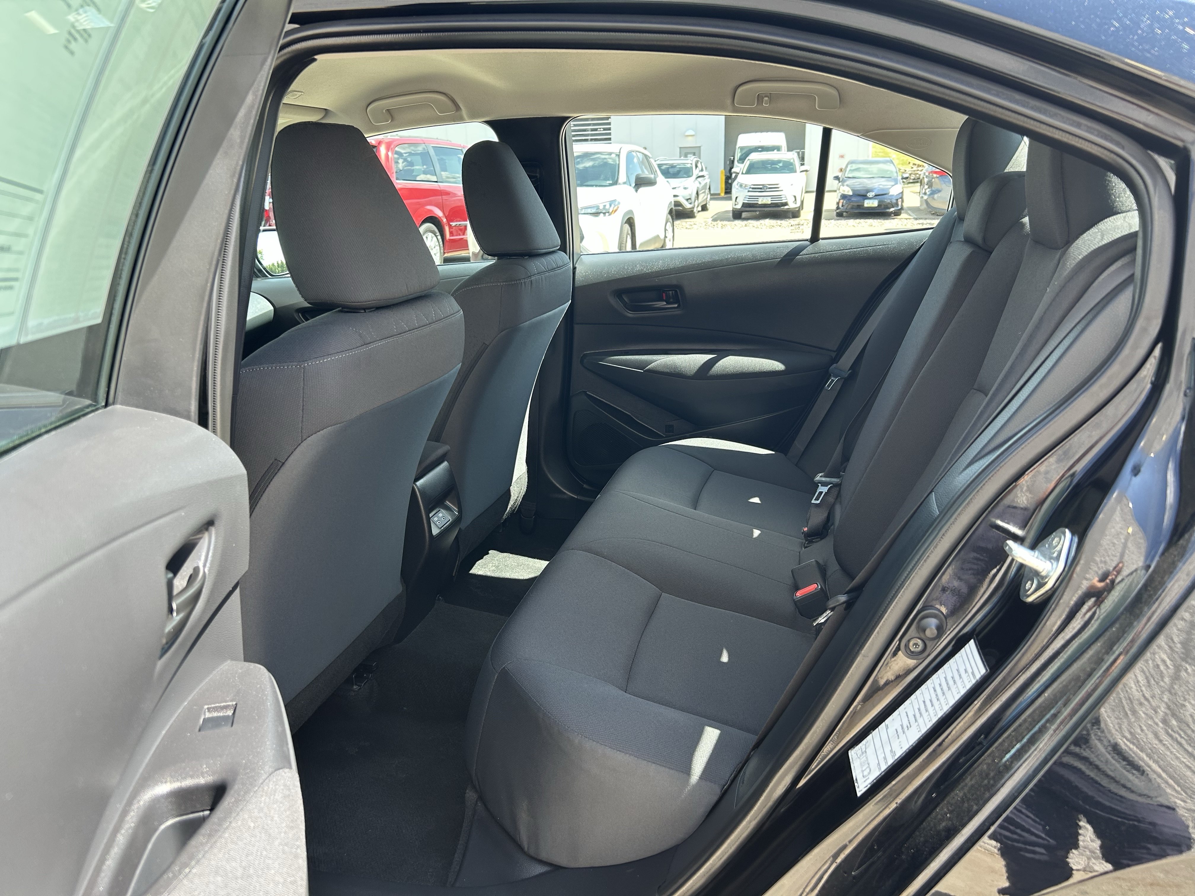 Certified 2025 Toyota Corolla LE FWD image 18