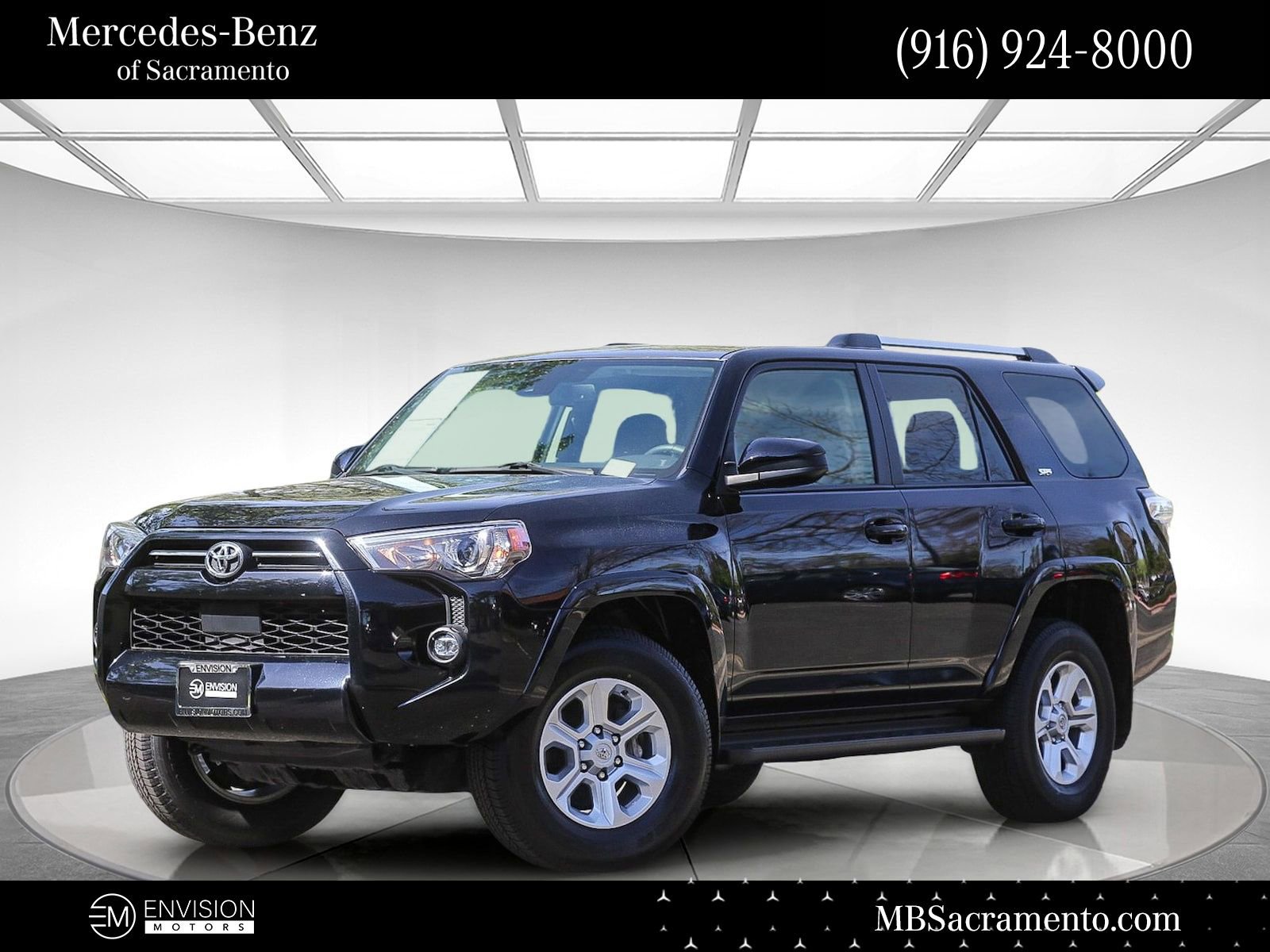 Used 2024 Toyota 4Runner SR5 AWD/4WD image 1