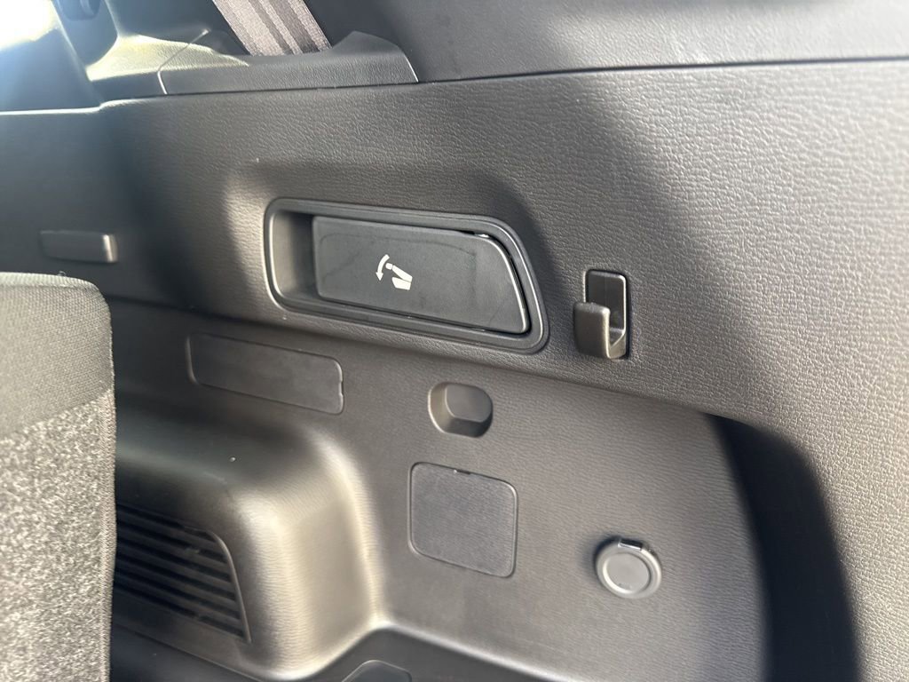 New 2025 Mitsubishi Outlander ES AWD/4WD image 10