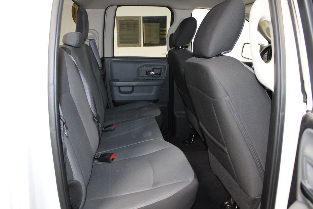 Used 2024 RAM 1500 Classic SLT image 31