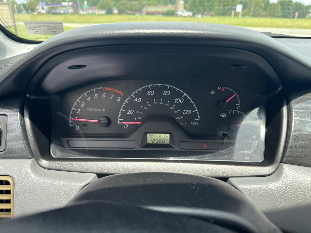 Used 2005 Mitsubishi Lancer ES FWD image 25