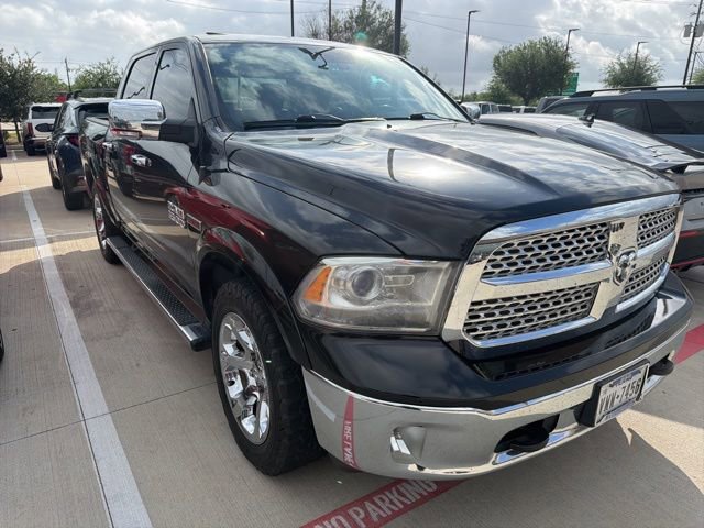 Used 2015 RAM 1500 Laramie w/ Convenience Group AWD/4WD image 2