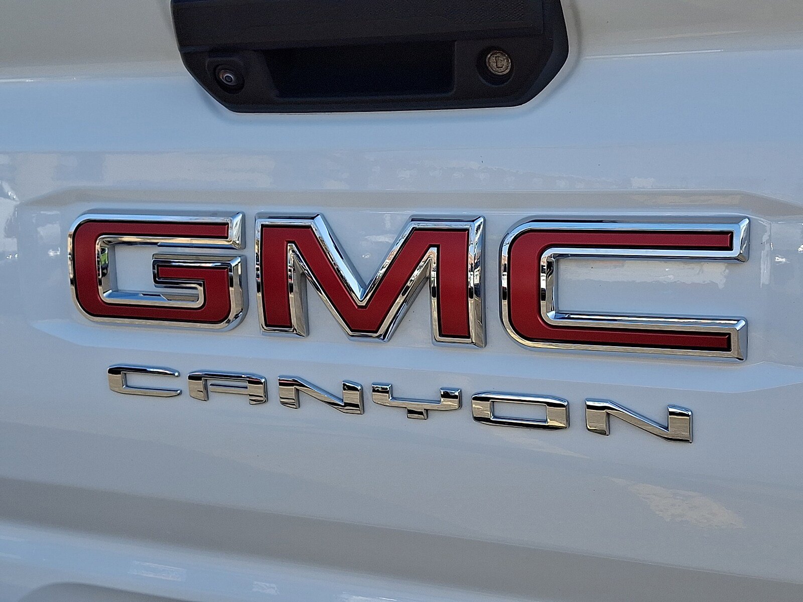 Used 2025 GMC Canyon Elevation w/ Convenience Package AWD/4WD image 30