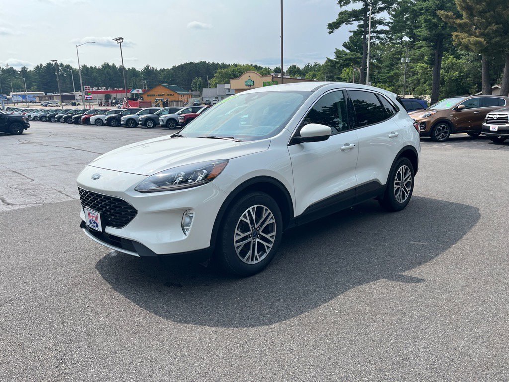 Used 2022 Ford Escape SEL w/ Equipment Group 302A image 3