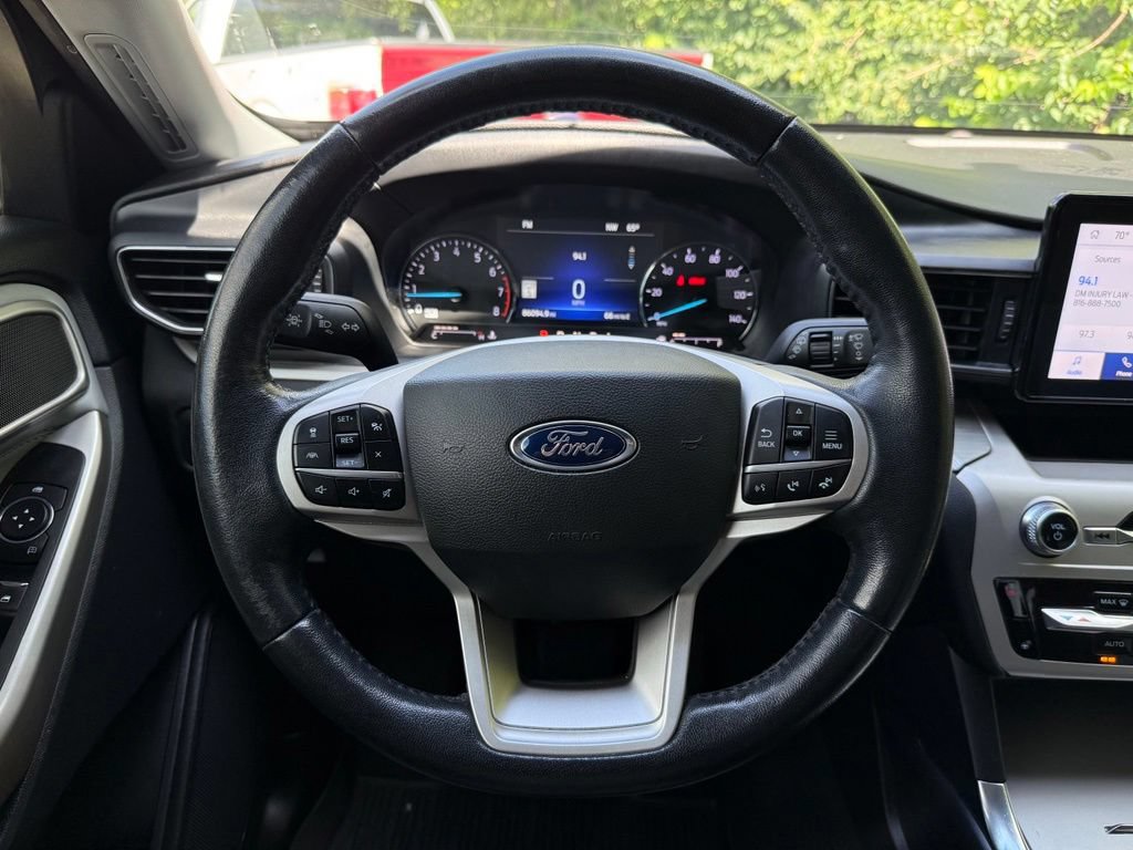 Used 2022 Ford Explorer XLT w/ Equipment Group 202A RWD image 31