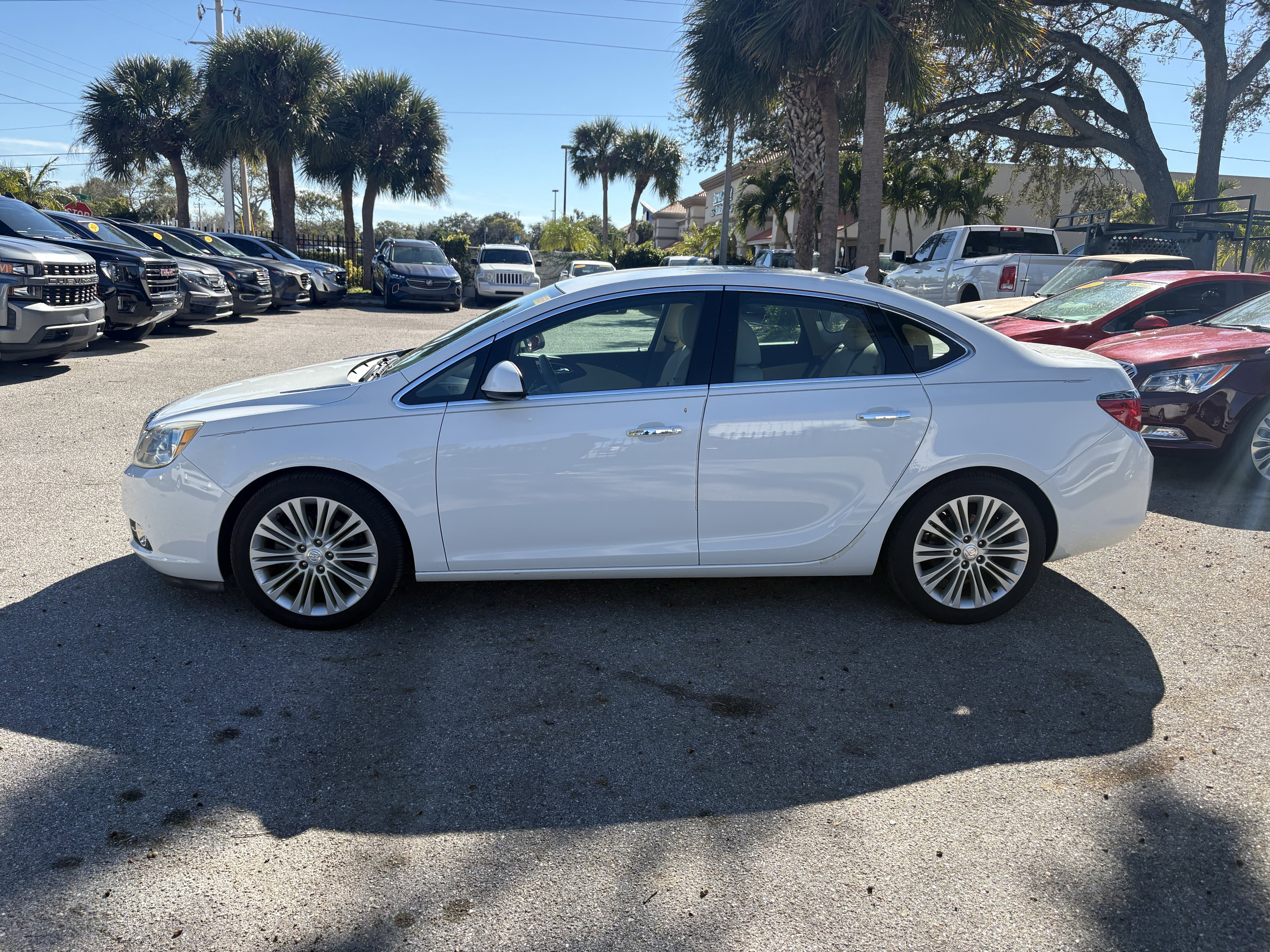 Used 2013 Buick Verano image 4