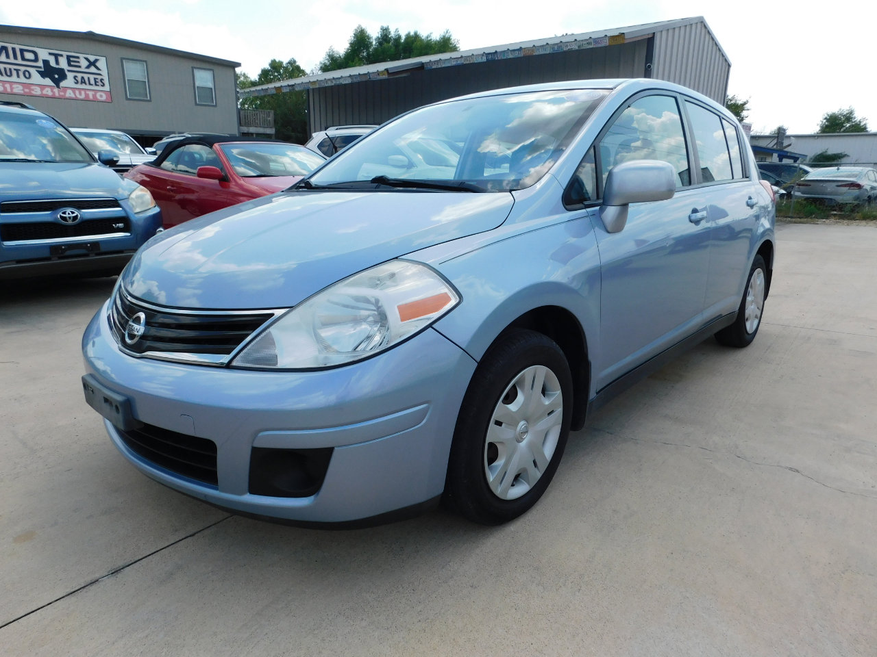 Used 2011 Nissan Versa 1.8 S w/ PWR Plus Pkg image 3