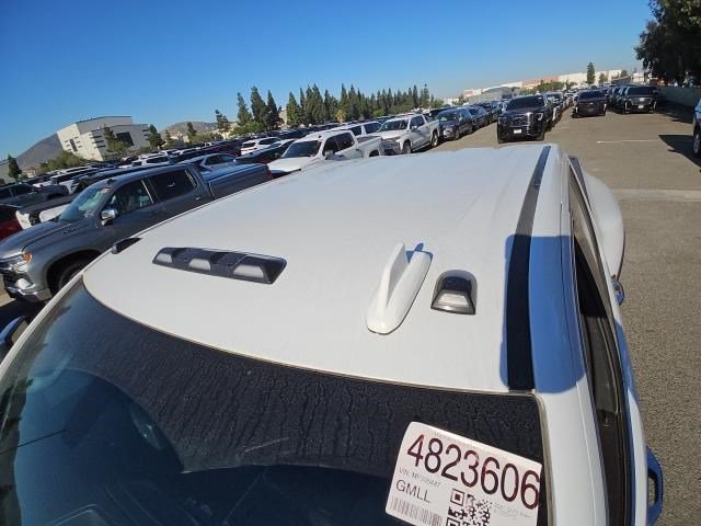 Used 2021 GMC Sierra 3500 SLT w/ SLT Convenience Package AWD/4WD image 13