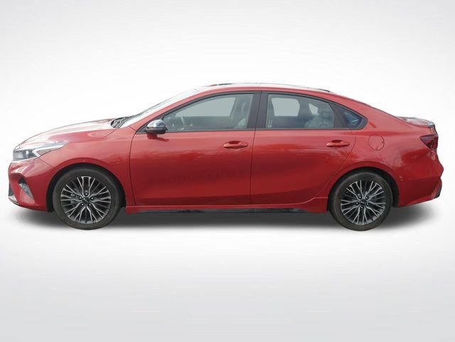Used 2024 Kia Forte GT-Line w/ GT-Line Premium Package FWD image 5