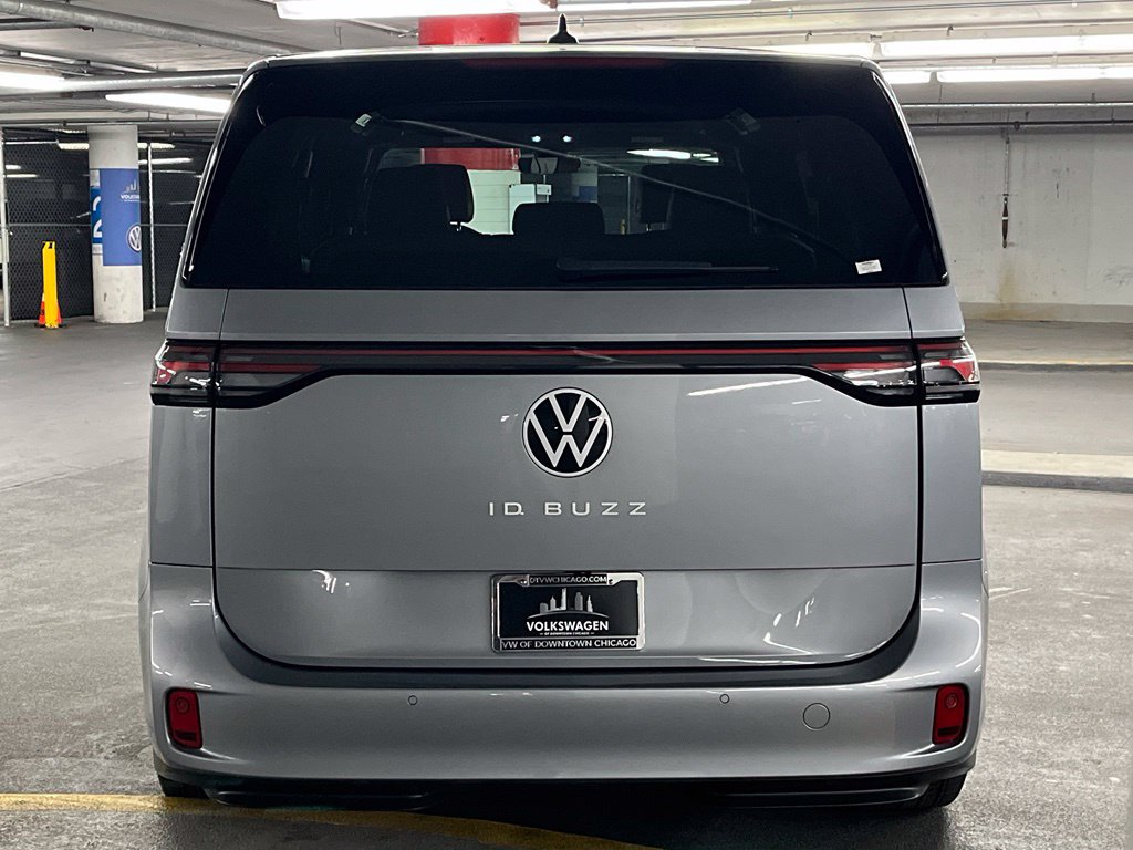 Used 2025 Volkswagen ID. Buzz Pro S RWD image 34