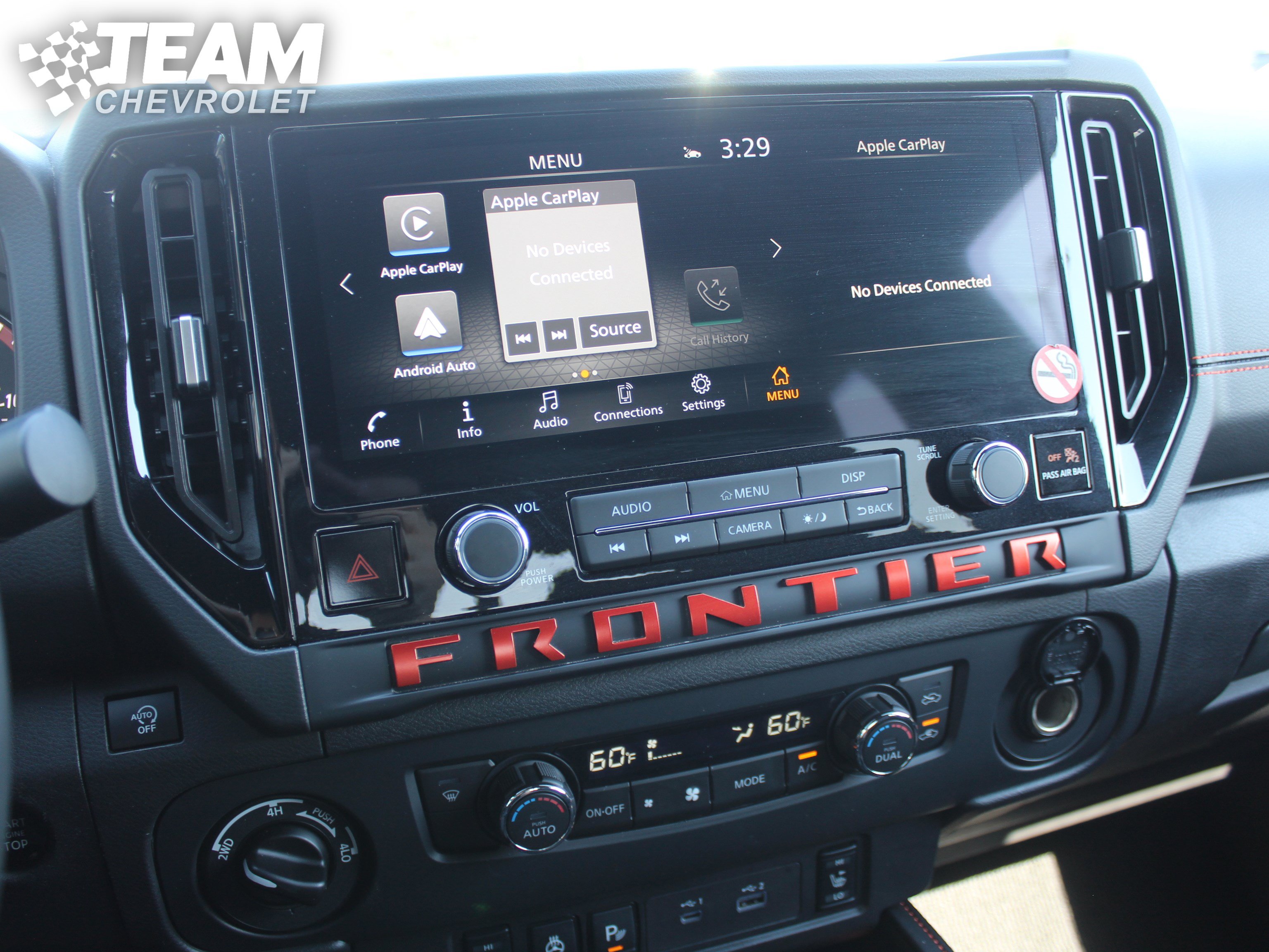 Used 2026 Nissan Frontier PRO-4X AWD/4WD image 15