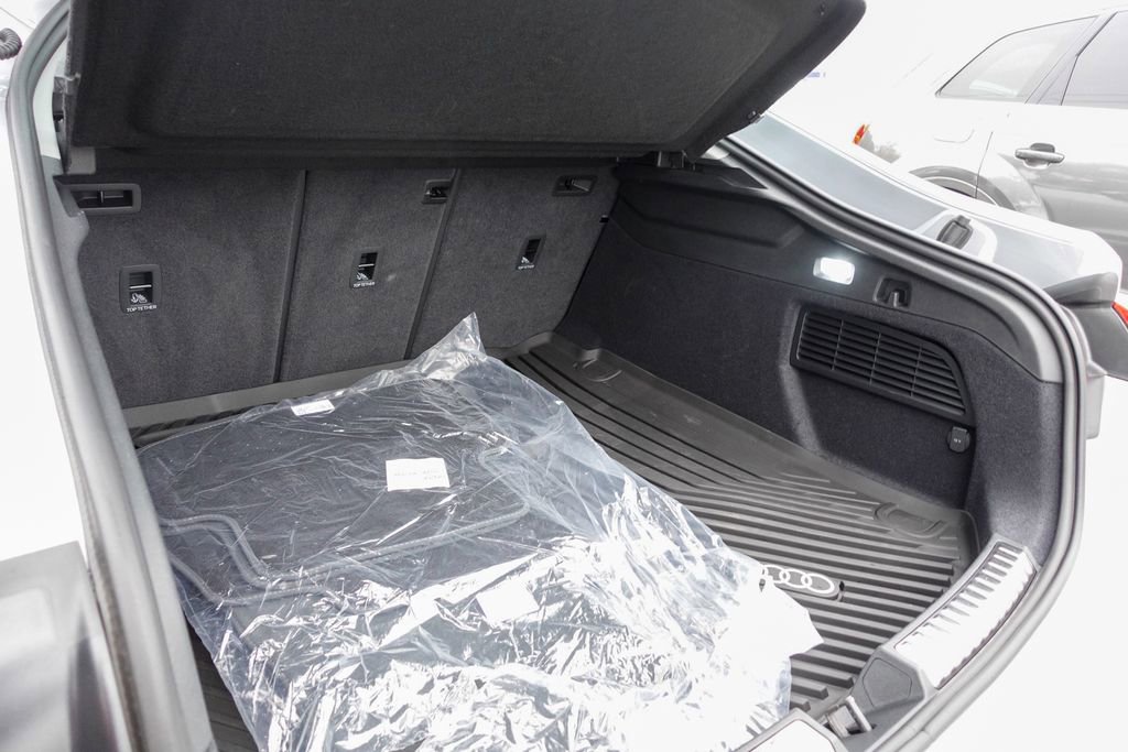 Used 2025 Audi A5 2.0T Premium Plus w/ Premium Plus image 27