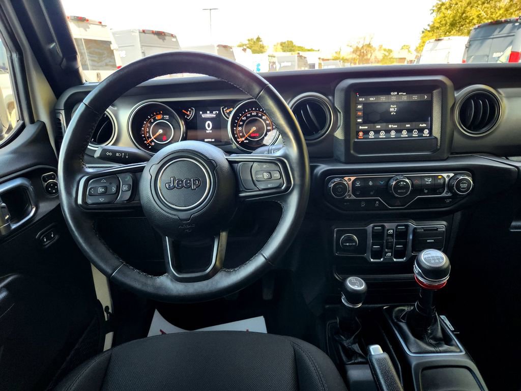 Used 2023 Jeep Wrangler Willys image 21
