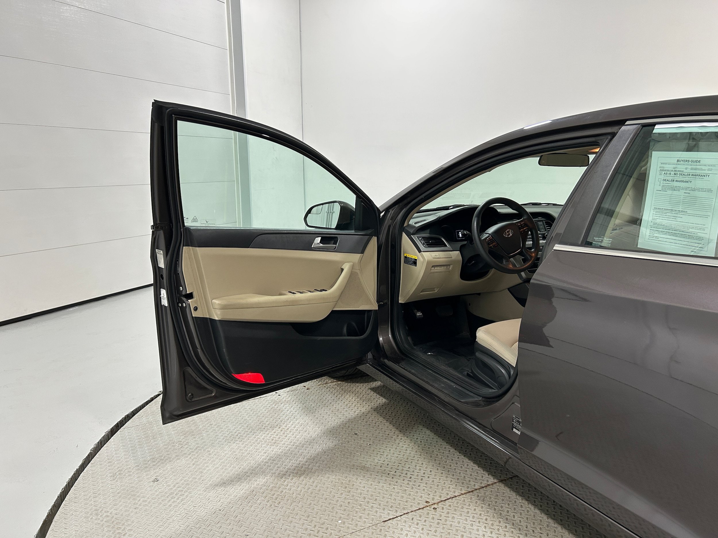 Used 2017 Hyundai Sonata SE FWD image 21
