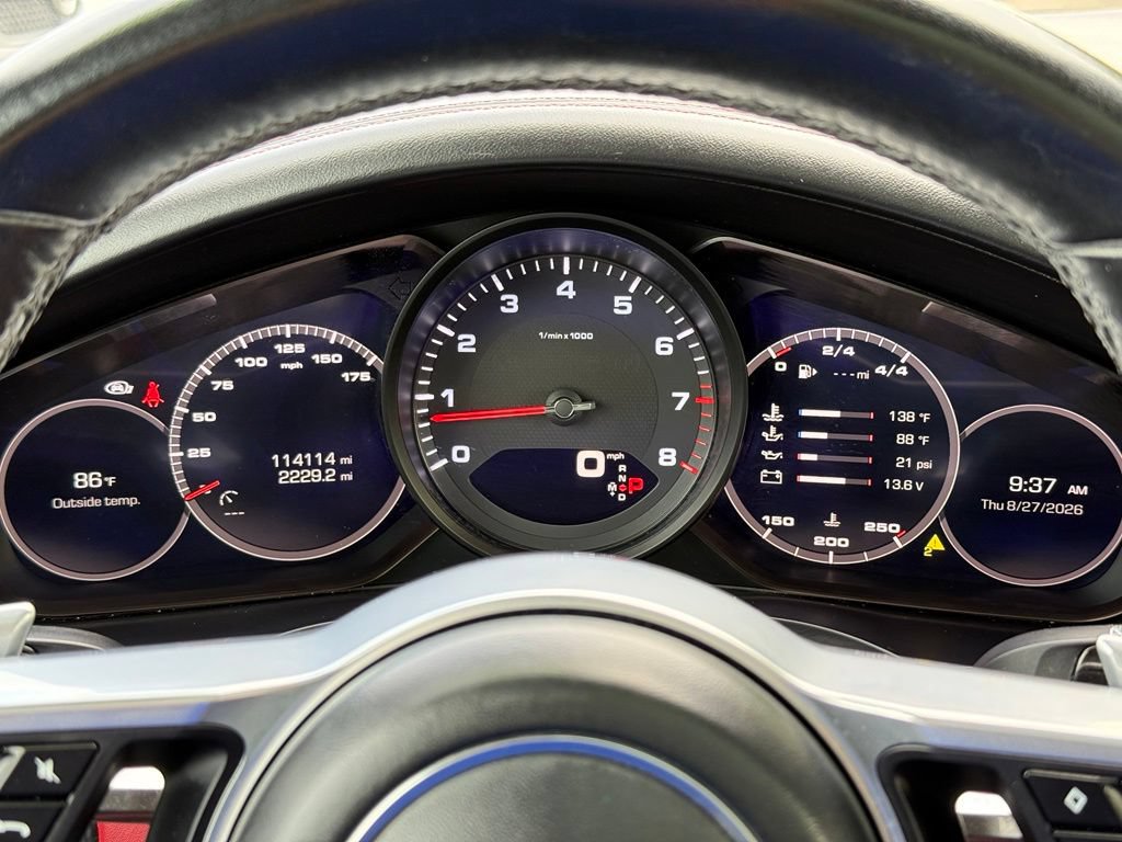 Used 2020 Porsche Cayenne AWD/4WD image 10