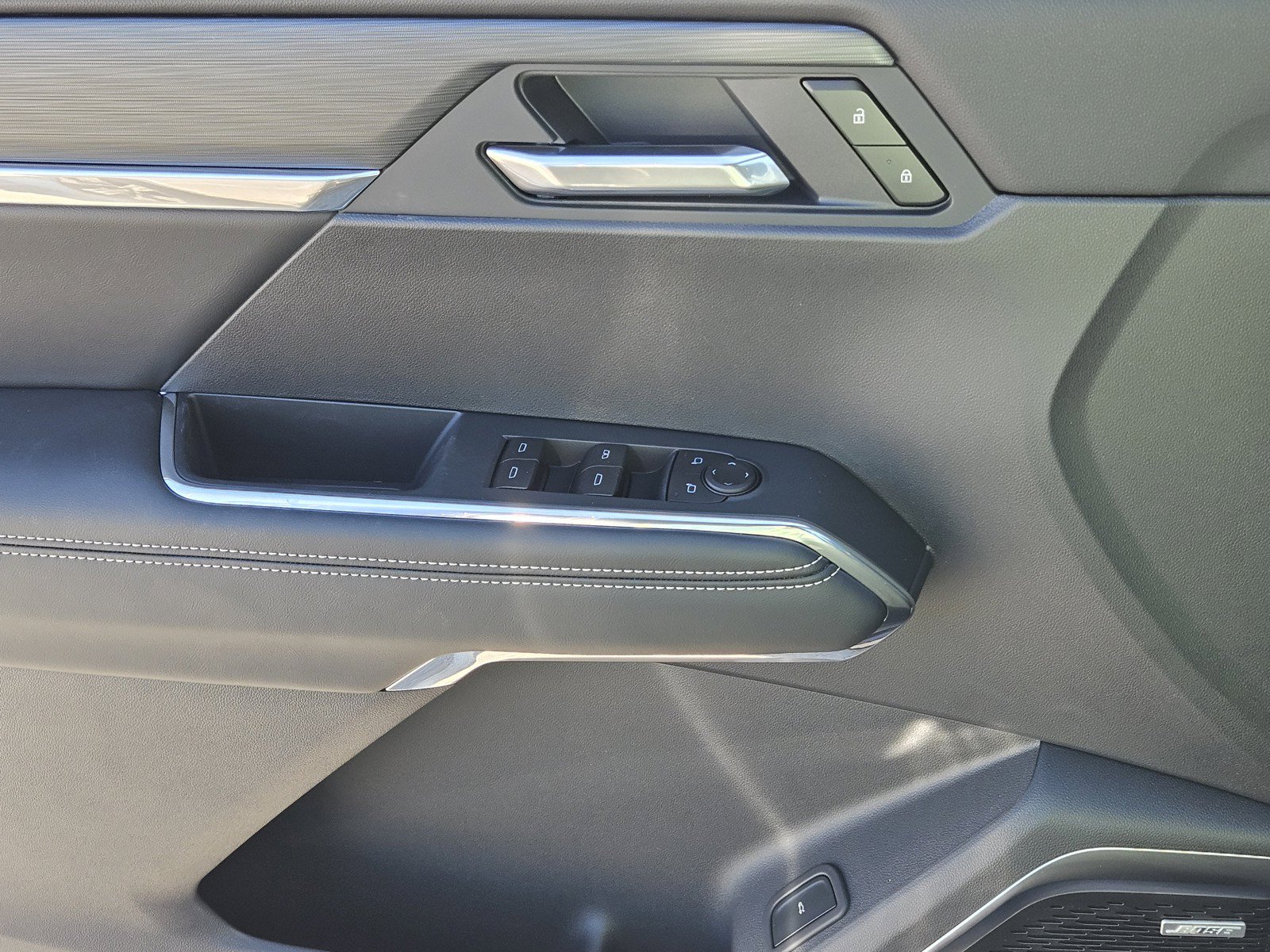 New 2026 GMC Acadia Elevation w/ Black Edition FWD image 16