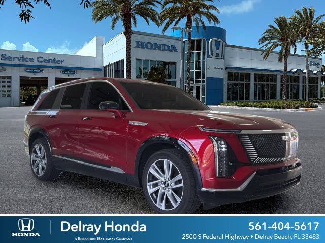 Used 2026 Cadillac Vistiq Luxury AWD/4WD image 1