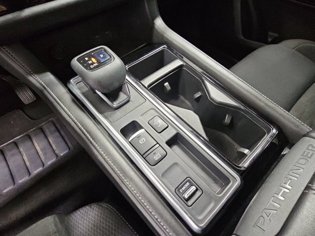 Used 2022 Nissan Pathfinder SV w/ Cargo Package FWD image 18