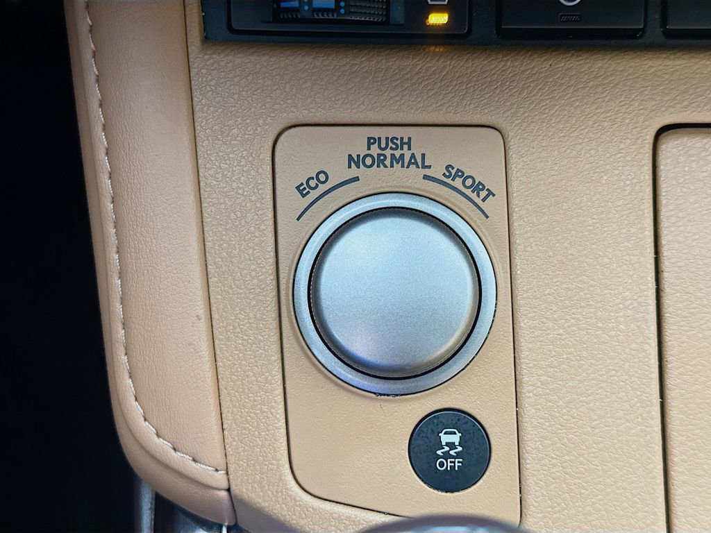 Used 2018 Lexus ES 350 w/ Luxury Package w/Wood Trim FWD image 41