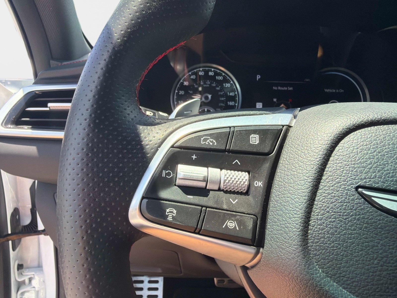 Used 2025 Genesis G70 2.5T w/ Sport Prestige Package RWD image 27