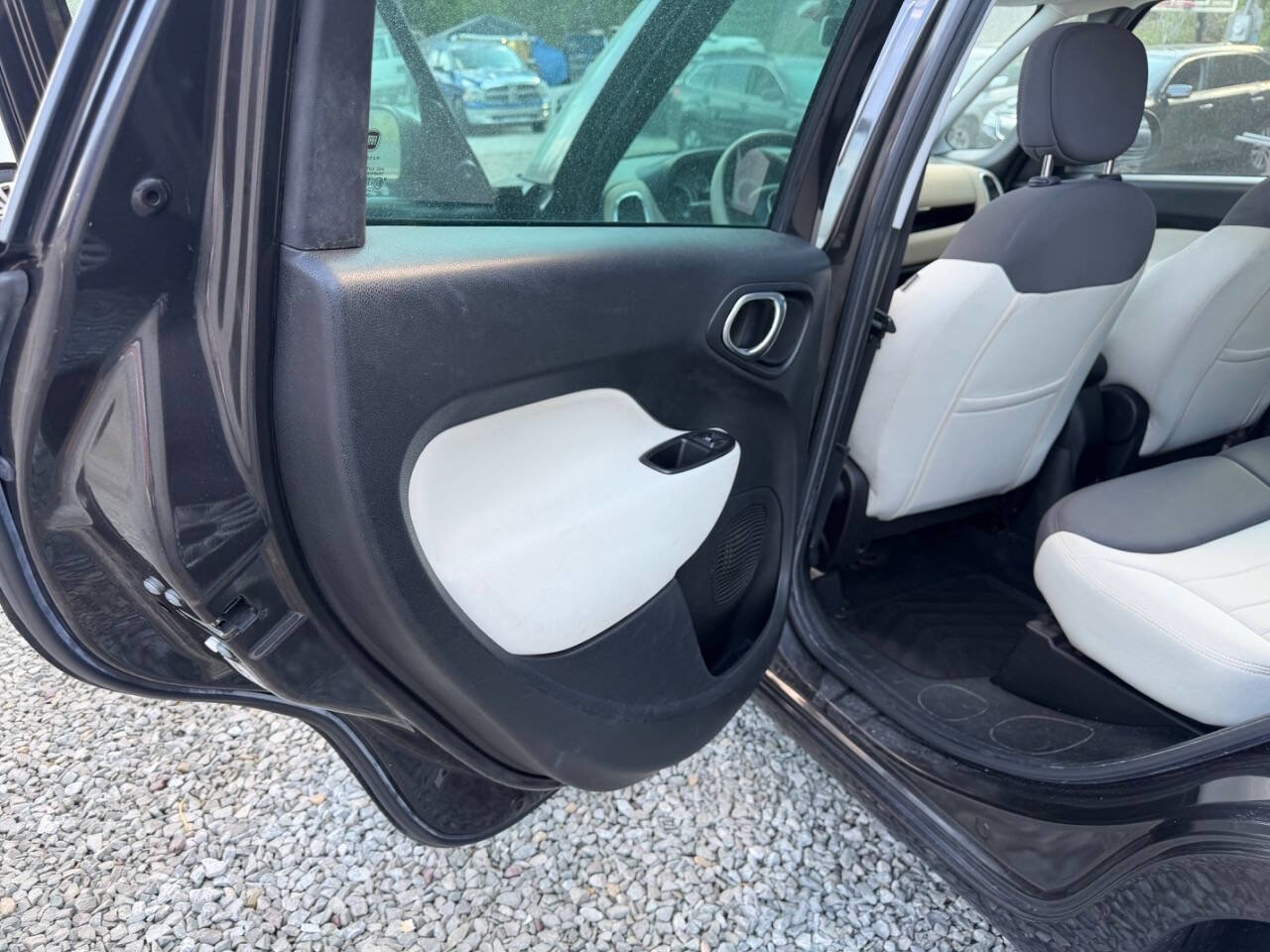 Used 2014 FIAT 500L Easy image 14