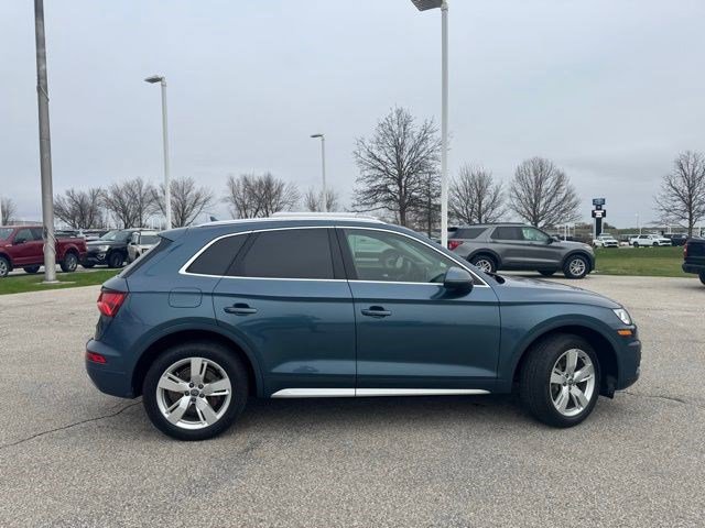 Used 2018 Audi Q5 2.0T Premium Plus w/ Premium Plus Package image 10